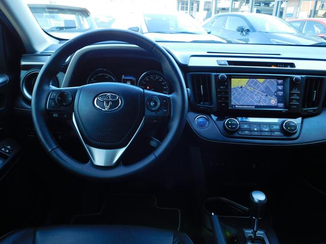 Toyota RAV4 2.5 Hybrid AWD Executive | 360 camera | Stuurverwarming | Trekhaak