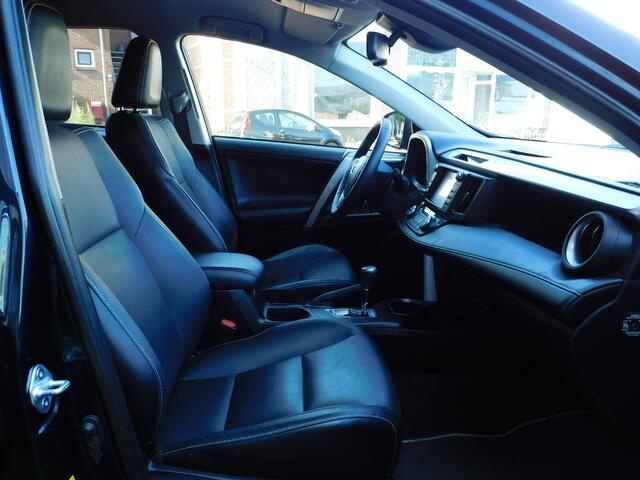 Toyota RAV4 2.5 Hybrid AWD Executive | 360 camera | Stuurverwarming | Trekhaak