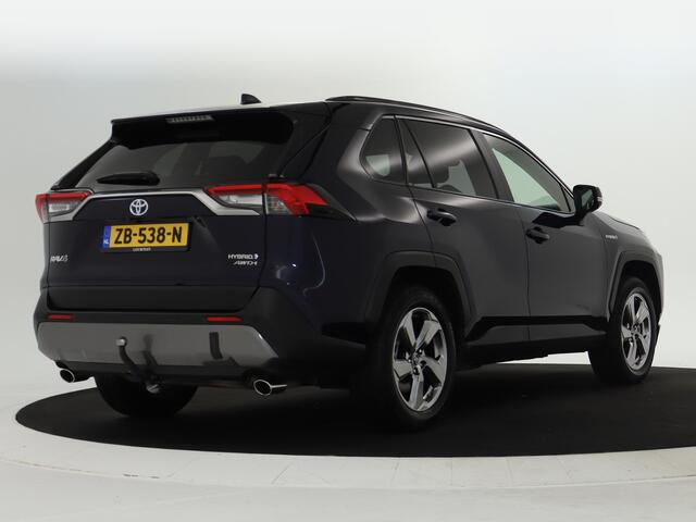 Toyota RAV4 2.5 Hybrid AWD First Edition | Trekhaak | 1650kg Trekgewicht |