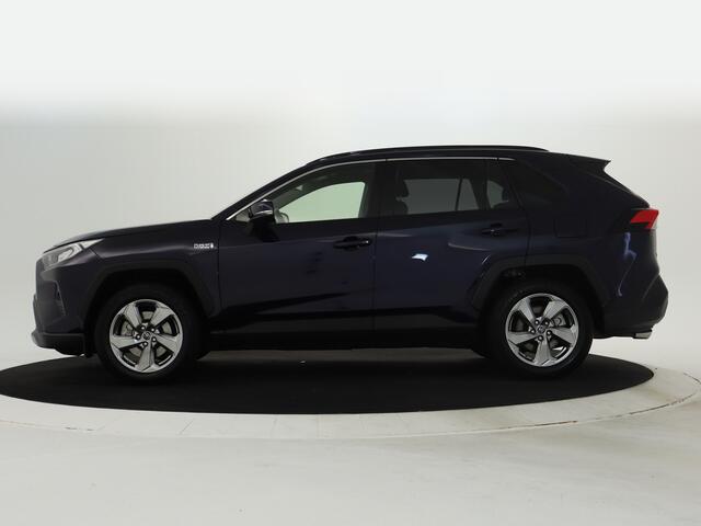 Toyota RAV4 2.5 Hybrid AWD First Edition | Trekhaak | 1650kg Trekgewicht |