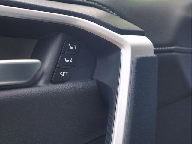 Toyota RAV4 2.5 Hybrid AWD Executive Leder | Schuif-kanteldak | Stoelverkoeling | Memorystoelen