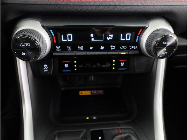 Toyota RAV4 2.5 Plug-in Hybrid AWD Bi-Tone Plus *NIEUW* | Direct leverbaar! | Panoramadak |