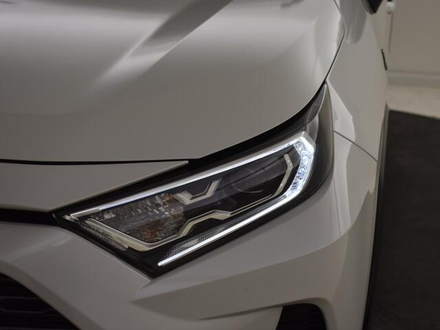 Toyota RAV4 2.5 Hybrid Bi-Tone | Navigatie | Parkeersensoren V+A | Stoelverw