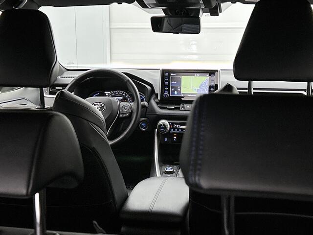 Toyota RAV4 2.5 Hybrid AWD Bi-Tone | Lederen bekleding | Stoelverwarming | Achteruitrijcamera |