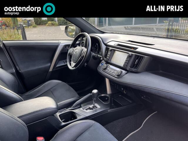 Toyota RAV4 2.5 Hybrid Style | Trekhaak | Adaptieve cruise control | Navigatiesysteem