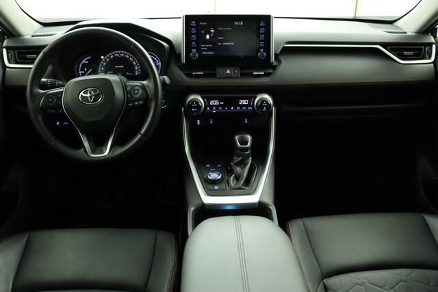 Toyota RAV4 2.5 Hybrid AWD ADVENTURE | Trekhaak | 1.650kg Trekgewicht! | Stoelverwarming | Lederen interieur | Camera | Adaptieve Cruise Control