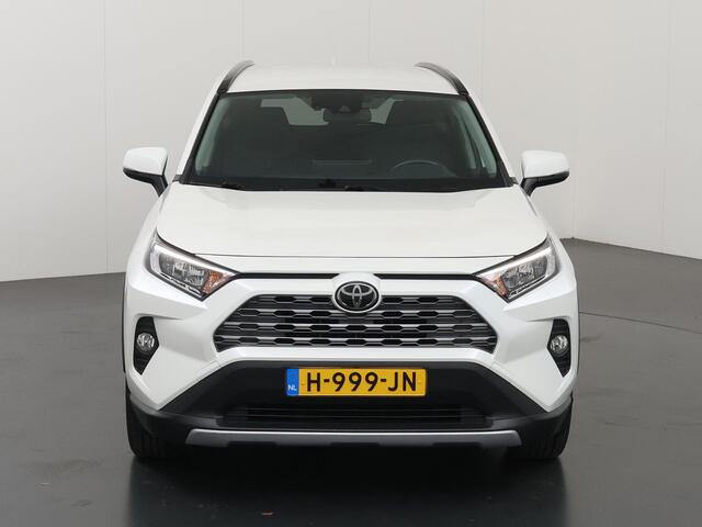 Toyota RAV4 2.0 VVT-iE Dynamic | Trekhaak | Navigatie | Camera | DAB | Apple CarPlay/Android Auto | Climate Control | Adaptieve Cruise Control | Ele. kofferdeksel |