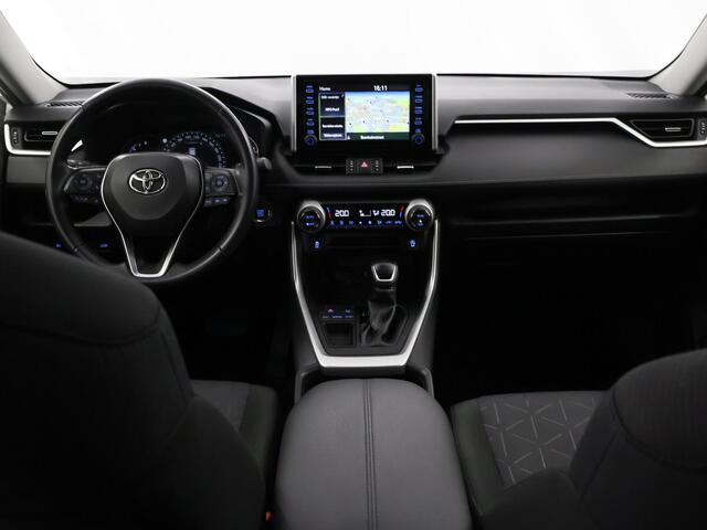 Toyota RAV4 2.0 VVT-iE Dynamic | Trekhaak | Navigatie | Camera | DAB | Apple CarPlay/Android Auto | Climate Control | Adaptieve Cruise Control | Ele. kofferdeksel |