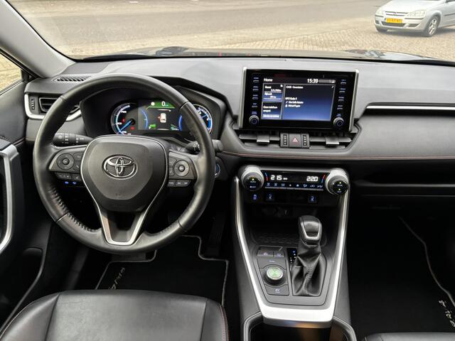 Toyota RAV4 2.5 Hybrid AWD ADVENTURE / Camera / Applecarplay/AndroidAuto / Trekhaak / Electrische achterklep /