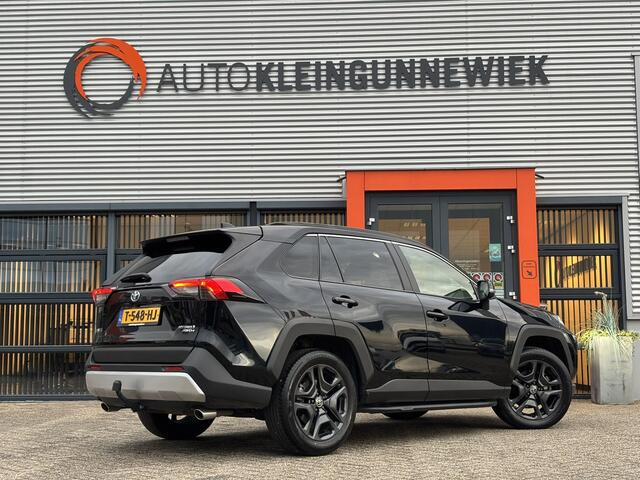 Toyota RAV4 2.5 Hybrid AWD ADVENTURE / Camera / Applecarplay/AndroidAuto / Trekhaak / Electrische achterklep /