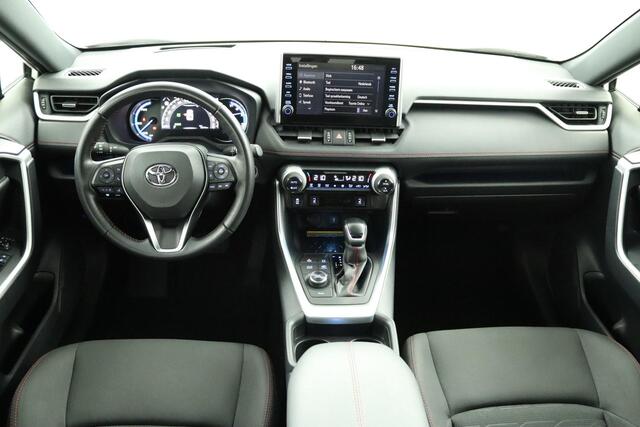Toyota RAV4 2.5 Plug-in Hybrid AWD Business | Adaptive Cruise Control | Achteruitrijcamera | Parkeersensoren | Apple Carplay | Android Auto | Stoelverwarming |