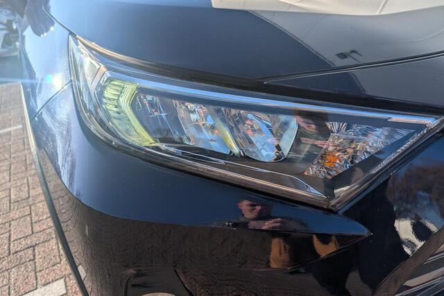 Toyota RAV4 2.5 Hybrid AWD Active |El. achterklep|Apple Carplay/Android auto|LMV|1650 kg Trekgewicht