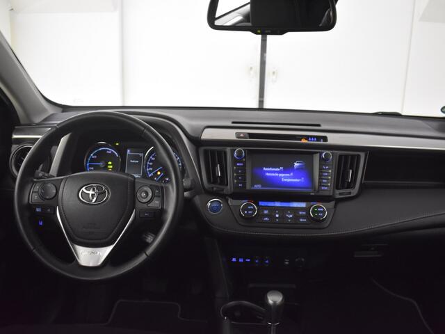Toyota RAV4 2.5 Hybrid AWD Style | Trekhaak | Navigatie | PDC