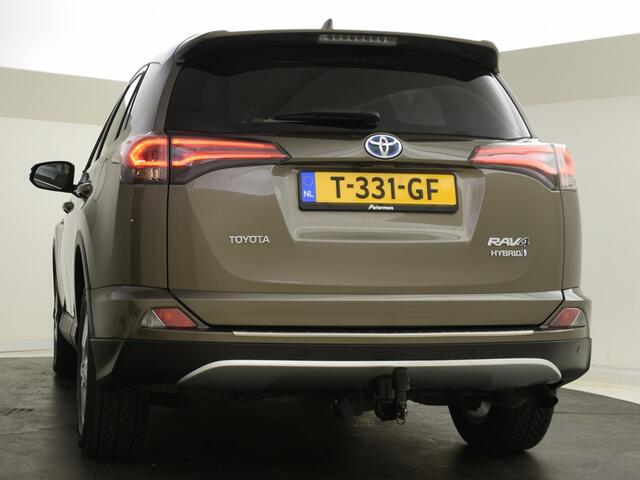 Toyota RAV4 2.5 Hybrid AWD Style | Trekhaak | Navigatie | PDC