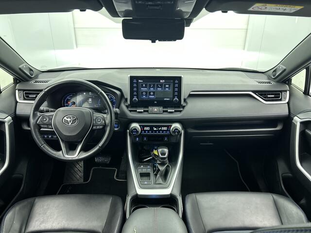 Toyota RAV4 2.5 Hybrid Bi-Tone