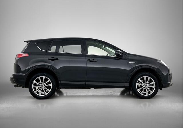 Toyota RAV4 2.5 Hybrid AWD Executive Business
