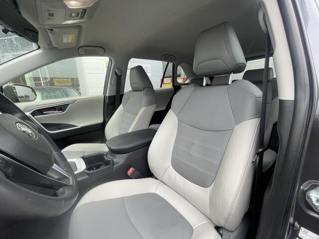 Toyota RAV4 2.5 Hybrid AWD Executive