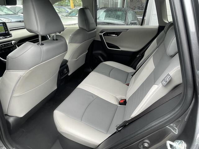 Toyota RAV4 2.5 Hybrid AWD Executive