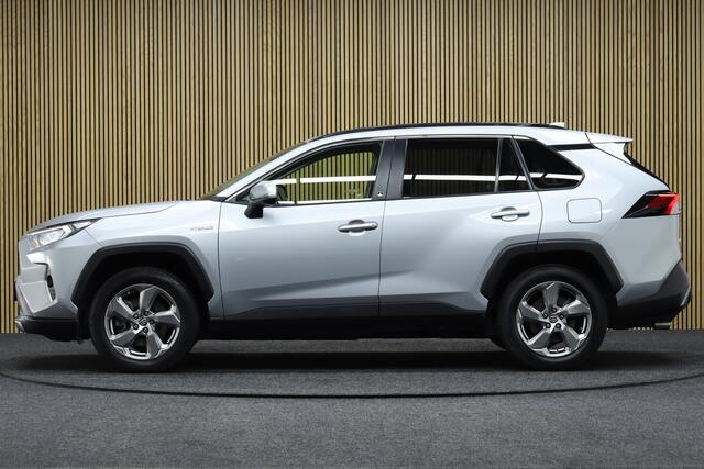 Toyota RAV4 2.5 Hybrid Style | Adaptive-cruise | Trekhaak | Camera | Clima | Apple Carplay & Android Auto | Navigatie | Elek. Achterklep | Keyless | Dodehoekdetectie