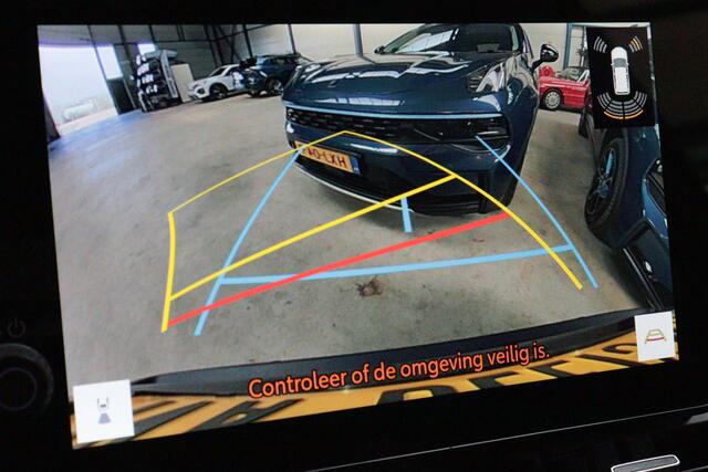 Toyota RAV4 2.5 Hybrid Dynamic | APPCONNECT | CAMERA + PDC | VRUIT/STUUR/STOELVERW | ADAP CRUISE | LANE-ASSIST |