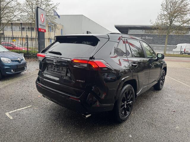 Toyota RAV4 2.5 Hybrid Black Edition // JBL AUDIO // NAVI // ADAPTIVE CRUISE // CAMERA // STOELVERWARMING // ELK. BESTUURDERSSTOEL //