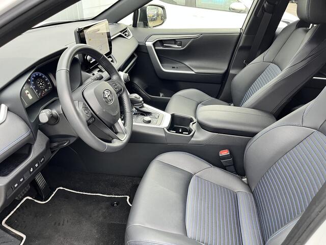 Toyota RAV4 2.5 Hybrid AWD Style Bi-Tone Stoel Stuur Verwarming