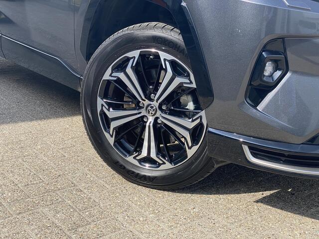 Toyota RAV4 2.5 Plug-in Hybrid AWD GR SPORT | Stoelverwarming | Stuurwielverwarming | Climate Control | Head Up Display