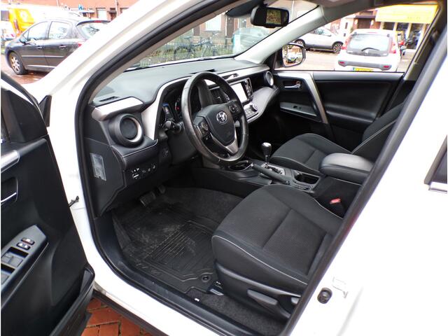 Toyota RAV4 2.5 Hybrid Dynamic AUTOMAAT NAVI CRUISECONT TEL CAMERA.....