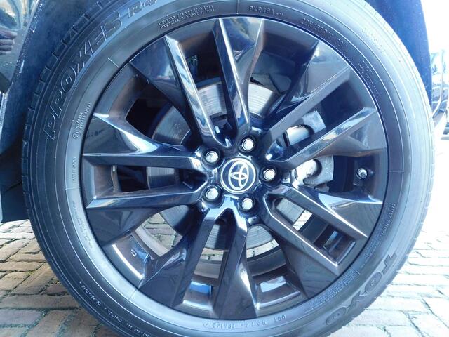 Toyota RAV4 2.5 Hybrid AWD Black Edition