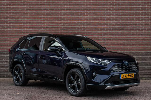 Toyota RAV4 2.5 Hybrid Bi-Tone, Full LED, Stoel & Stuurverwarming, Adaptive Cruise, Carplay, Half leder, Camera, Keyless, DAB+.
