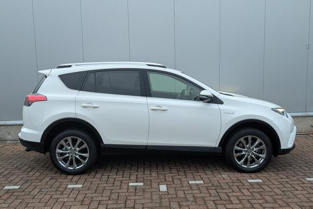 Toyota RAV4 2.5 Hybrid Executive LMV|Lederen bekleding|El.achterklep|El vestelbare stoel met memory