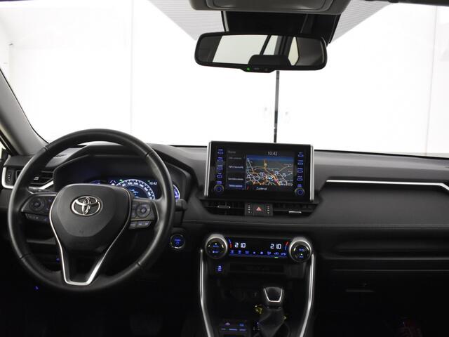 Toyota RAV4 2.5 Hybrid Dynamic | Trekhaak | Navigatie | Blindspot | Parkeers