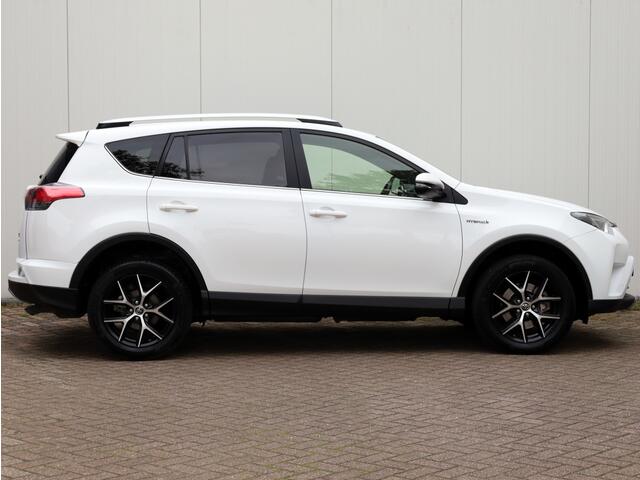 Toyota RAV4 2.5 Hybrid AWD Style | Leder/Alcantara | El. Achterklep