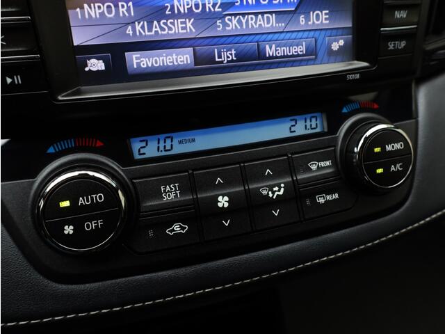 Toyota RAV4 2.5 Hybrid AWD Black Editon | El. Achterklep | LED | Trekhaak