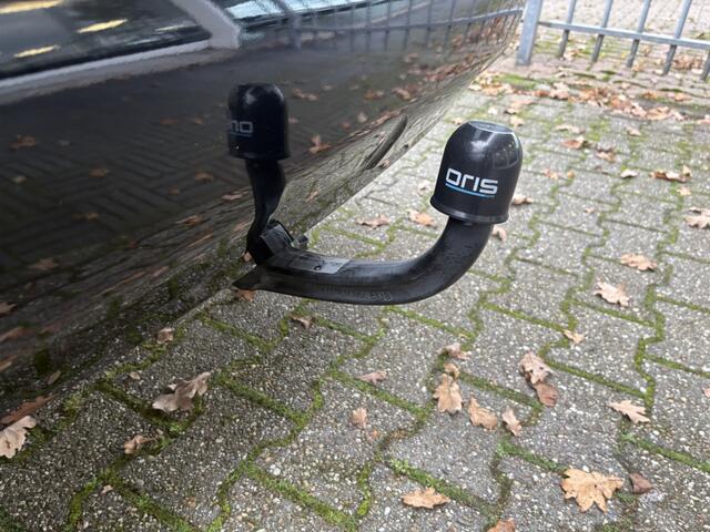 Toyota RAV4 2.5 Plug-in Hybrid Bi-Tone | HUD | 360 Camera | Trekhaak |