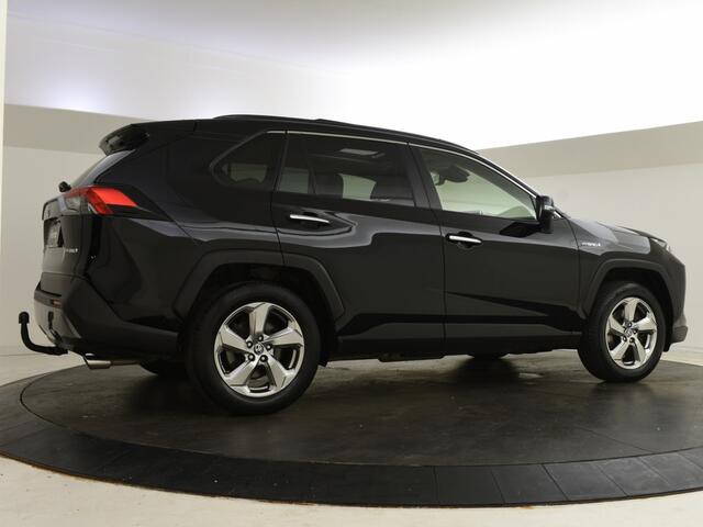 Toyota RAV4 2.5 Hybrid AWD Executive | JBL | Panoramadak | Trekhaak