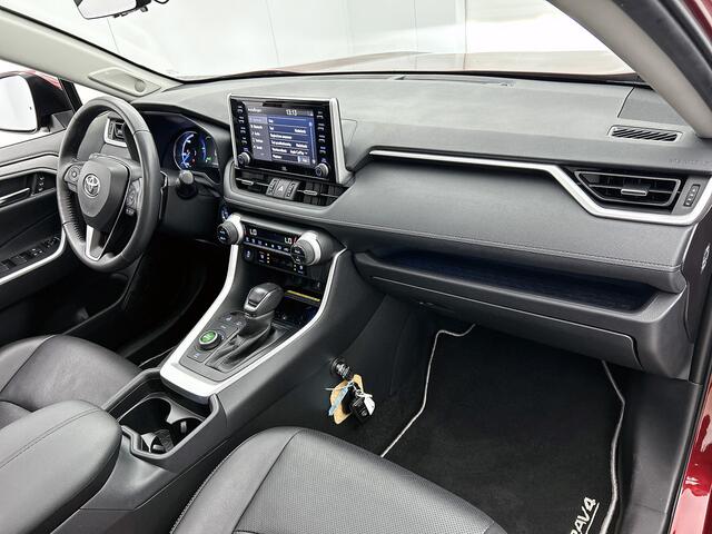 Toyota RAV4 2.5 Hybrid AWD Executive | Trekhaak | Electrisch bedienbaar glazen dak |