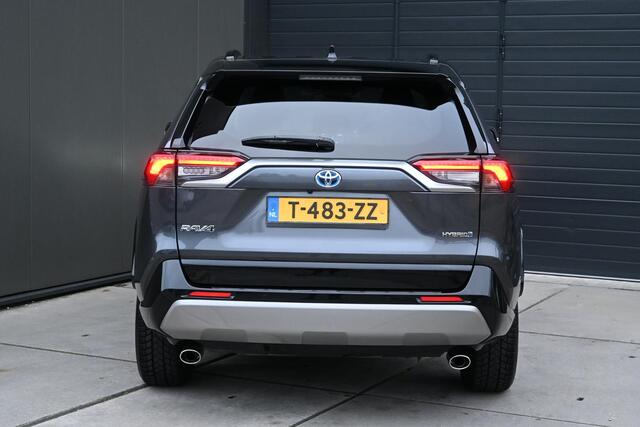 Toyota RAV4 2.5 Hybrid Dynamic | CAMERA | AUTOMAAT | ADAPT. CRUISE CONTROL | STOEL/STUURVERWARMING | APPLE CARPLAY/ ANDROIDAUTO | CLIMATE CONTROL | PDC | LMV