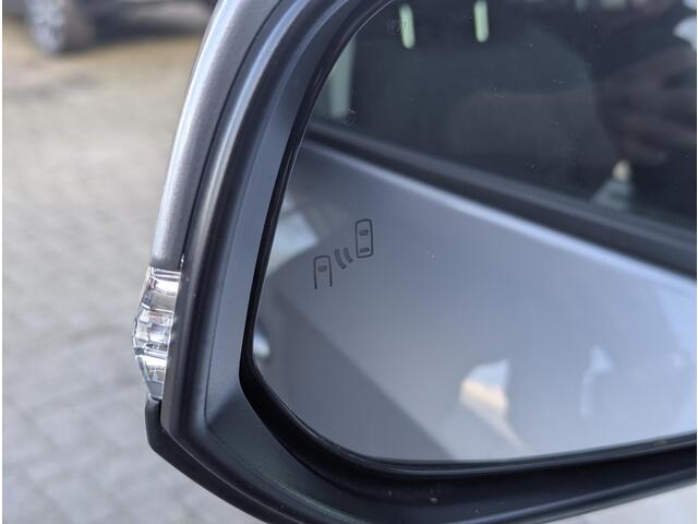 Toyota RAV4 2.5 Hybrid Dynamic | Dodehoek | Elek. achterklep | PDC V+A | Qi-lader | Camera | Navi