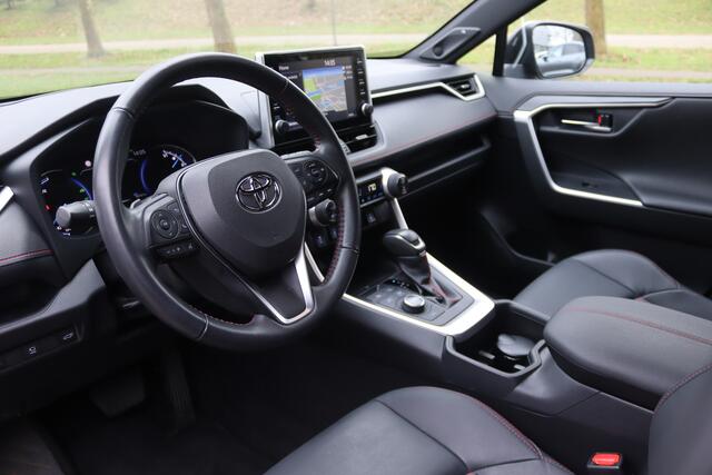 Toyota RAV4 2.5 Plug-in Hybrid AWD Style LED/Leder/ACC/360/Keyless/Elek. stoel/Head-up/App-Connect/19"/Trekhaak