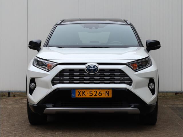 Toyota RAV4 2.5 Hybrid Bi-Tone | Panoramadak | JBL | Treeplanken