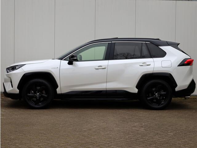 Toyota RAV4 2.5 Hybrid Bi-Tone | Panoramadak | JBL | Treeplanken