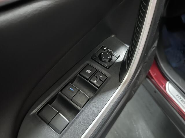 Toyota RAV4 2.5 Hybrid AWD First Edition