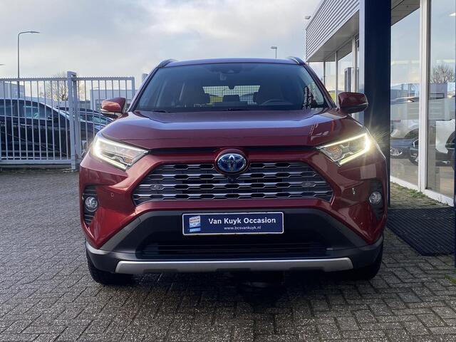 Toyota RAV4 2.5 Hybrid AWD Executive / Automaat / NL-Auto / Vol-Leder / JBL-Audio / Elektr.-Stoelen met Geheugen / Adaptieve Cruise-Control / Climate-Control / Stoelverwarming / Trekhaak / Dodehoek-Detectie / Draadloze-Telefoonlader / Apple-Carplay & Android-Auto / L