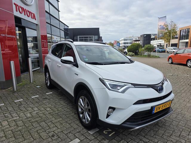 Toyota RAV4 2.5 VVT-i Hybrid Executive Bearlock