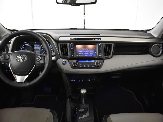 Toyota RAV4 2.5 Hybrid AWD Executive | Leder | Trekhaak