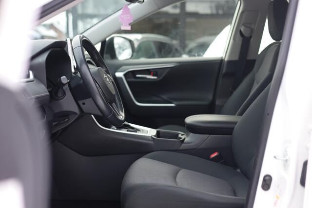 Toyota RAV4 2.5 HYBRID | 1e EIG | NAVI | CAMERA | TREKHAAK