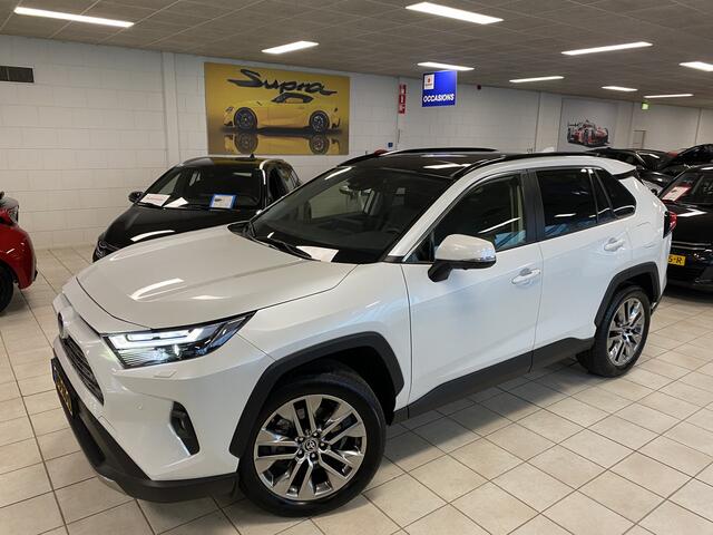 Toyota RAV4 2.5 Hybrid AWD Executive Edition | Pano dak | Trekhaak