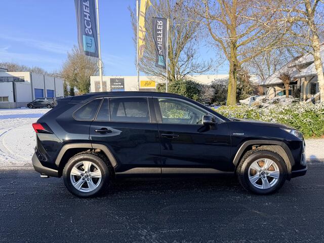 Toyota RAV4 2.5 Hybrid 222PK AWD LederoACCoNavi