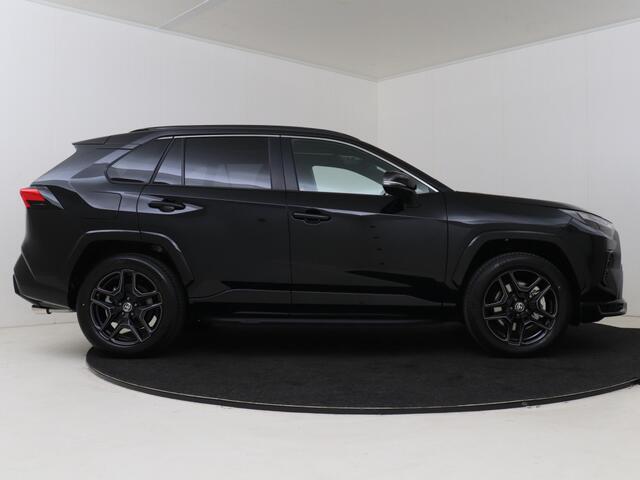 Toyota RAV4 2.5 Plug-in Hybrid AWD GR SPORT Plus Pack | DEMO & DIRECT LEVERBAAR | TREKHAAK | TREEPLANKEN | PANRAMADAK | JBL | Demo Edwin